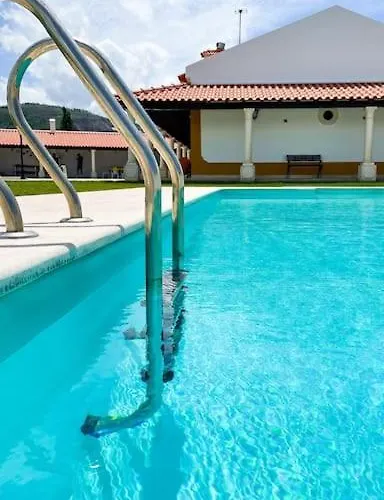 펜션 Sitio Terra Do Loureiro Porto de Mós